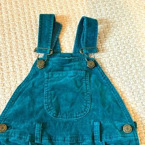 Hunter green Dotty Dungarees overalls, size 2T-3T in good condition!